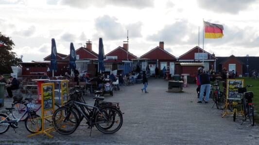 Fischerhütten - hier gab es leckeren frischen Fisch
